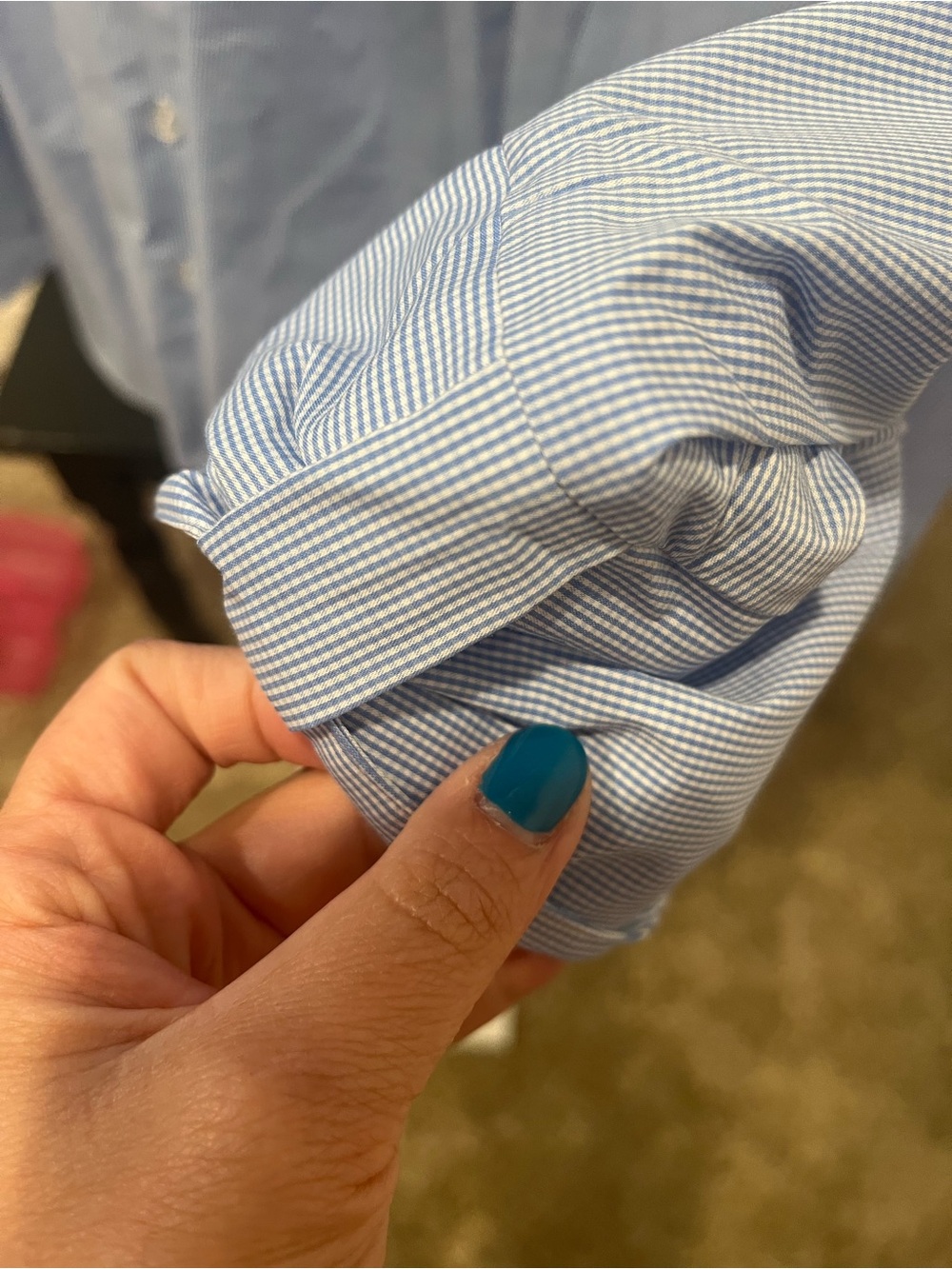 NWT Ravel Light Blue Women's Button-Down Shirt - Picture 4 of 9